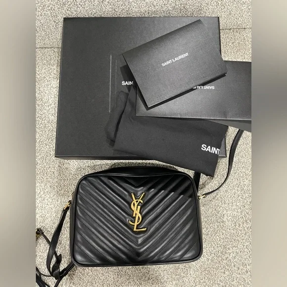 YSL Lou Camera Bag in black - Picture 2 of 7
